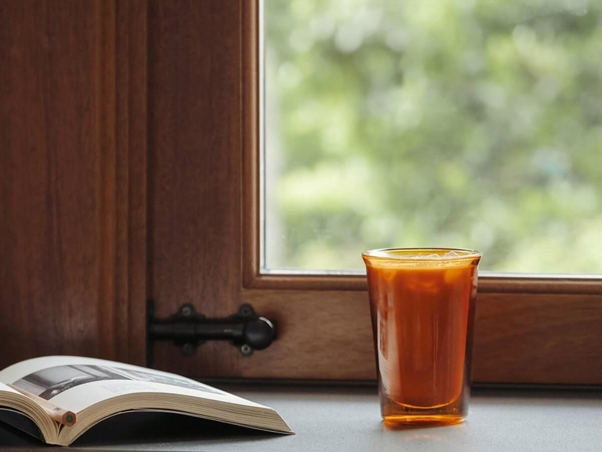 Kinto | Verre à double paroi Cast Amber