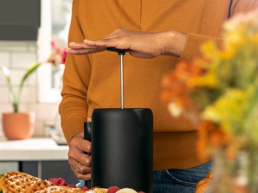 Fellow | Cafetière à piston Clara - Noir mat