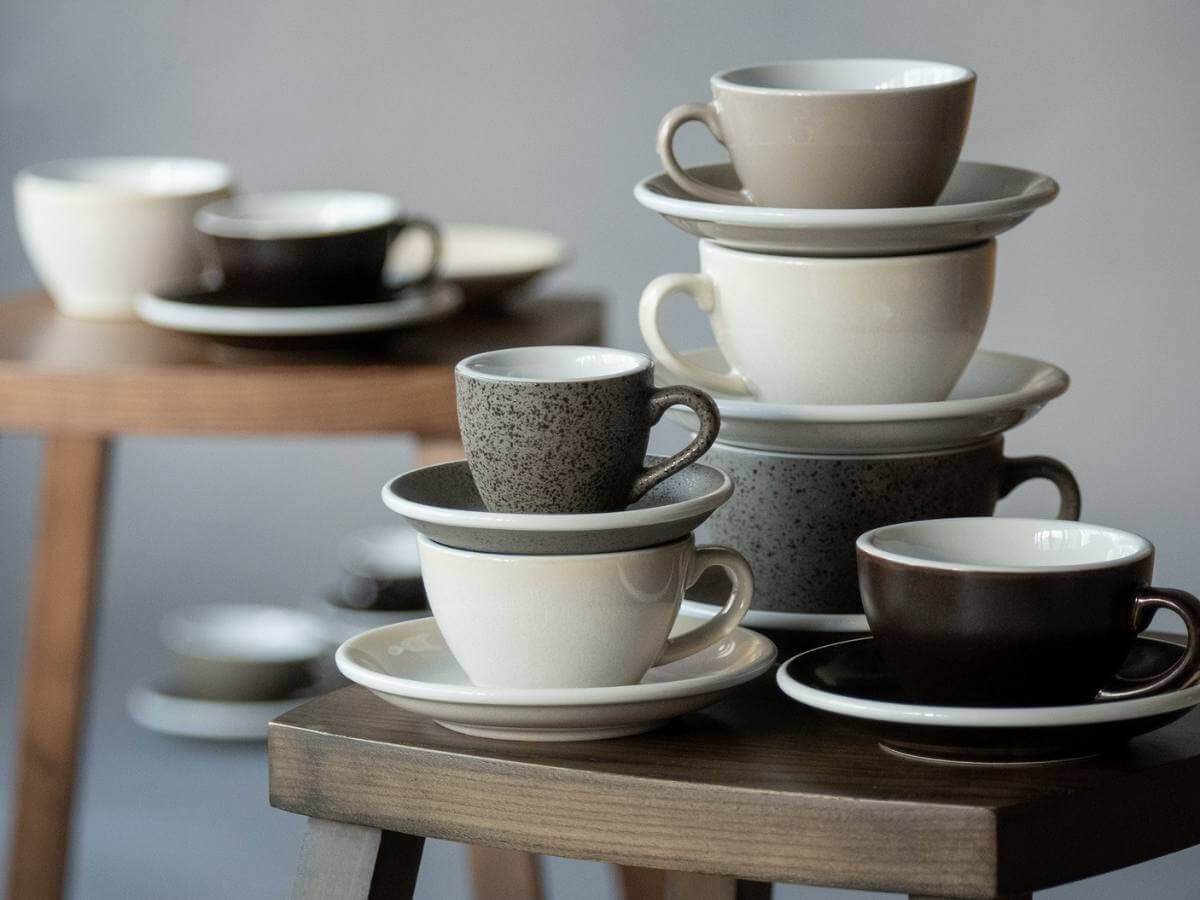 Loveramics | Tasse &amp; soucoupe à cappuccino Egg de 250 ml - Couleurs de potier