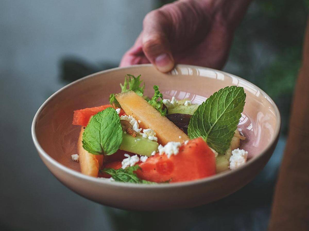 Loveramics | Assiette creuse de 26,5cm Er-Go! Rose