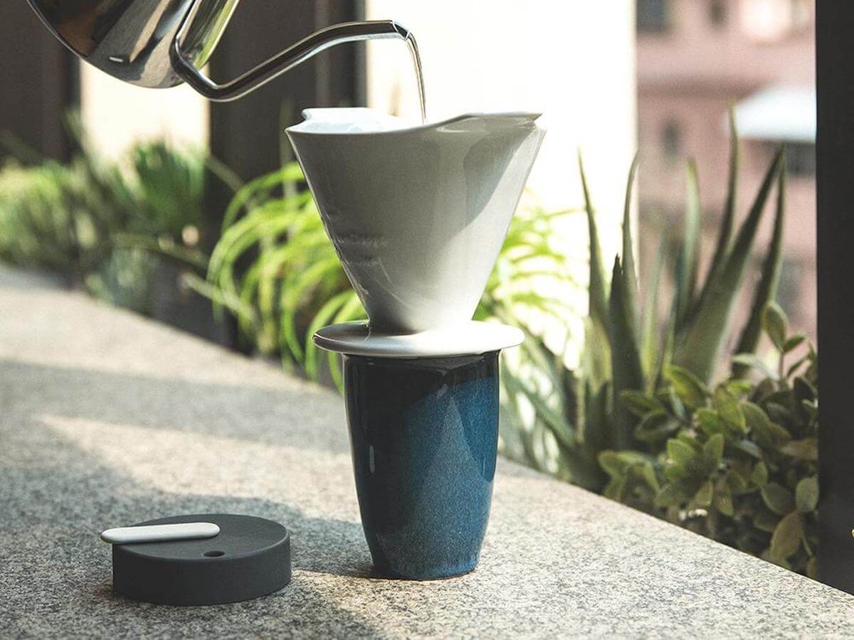 Loveramics | Tasse Nomad - Bleu nuit (couleurs de potier)