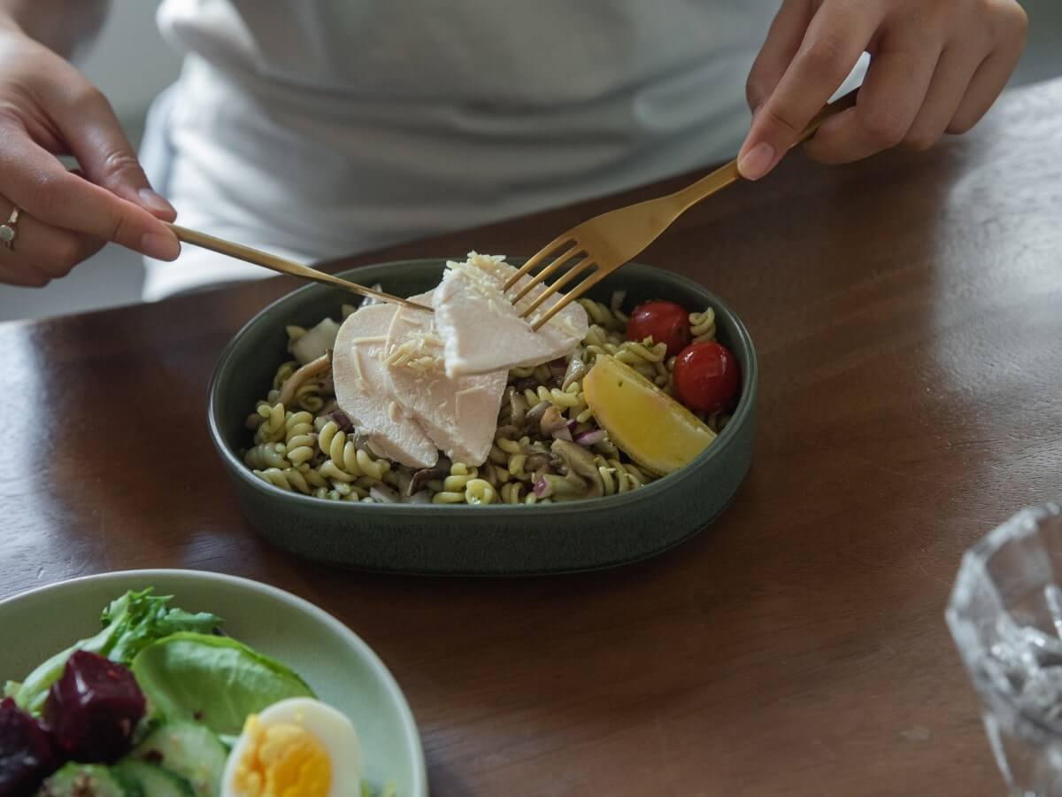 Loveramics | Tapas bol ovale de 19cm